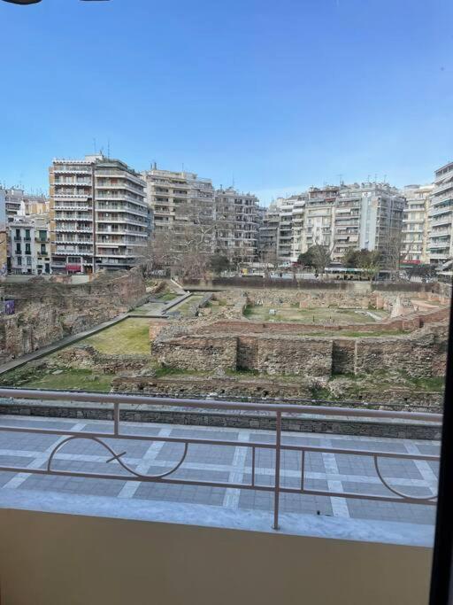 “The Elysian” City Center Apartment سالونيك المظهر الخارجي الصورة